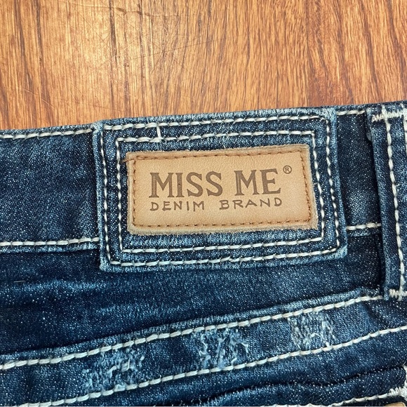 Miss Me Irene Boot Cut jeans in Brabdury size 29 - Picture 7 of 13